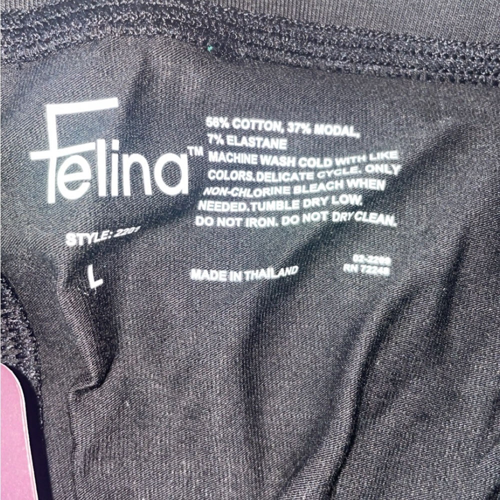 2 pairs of brand new leggings